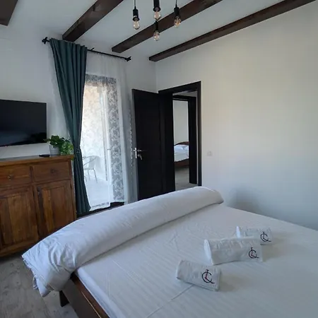 Conacu' Lacului Brebu Villa Brebu Minastirei